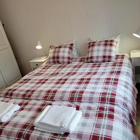 Apartment Siisti Ja Kodikas Asunnon Keskustassa+free Parking